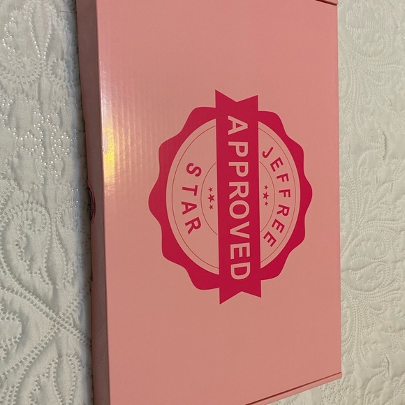 Jeffree Star Pink Approved Mirror - Picture 2 of 3